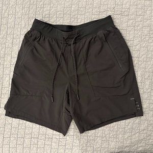 Lululemon Men’s License to Train 7” Shorts, black, size M